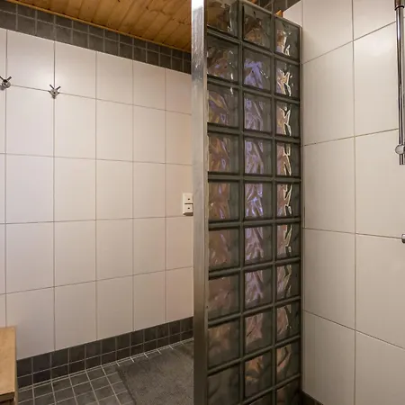 Poronpurema A By Interhome לוי